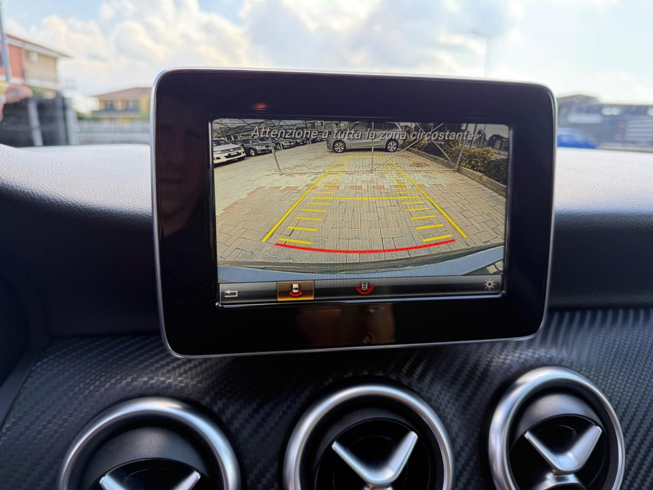 Mercedes-benz A 180 d Premium AMG NEOPATENTATI