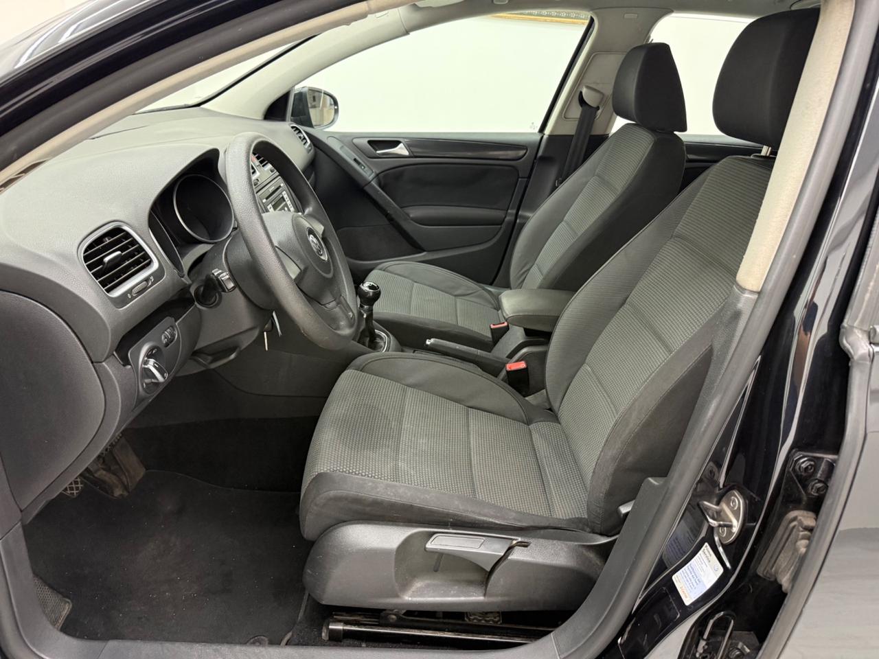 Volkswagen Golf 1.6 5p. Comfortline