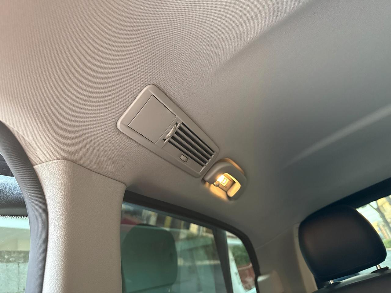 Mercedes Vito 2.2 114 CDI PC-SL Tourer 8 POSTI