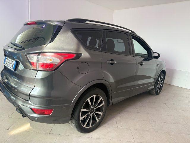 FORD Kuga 1.5 EcoBoost 120 CV S&S 2WD ST-Line