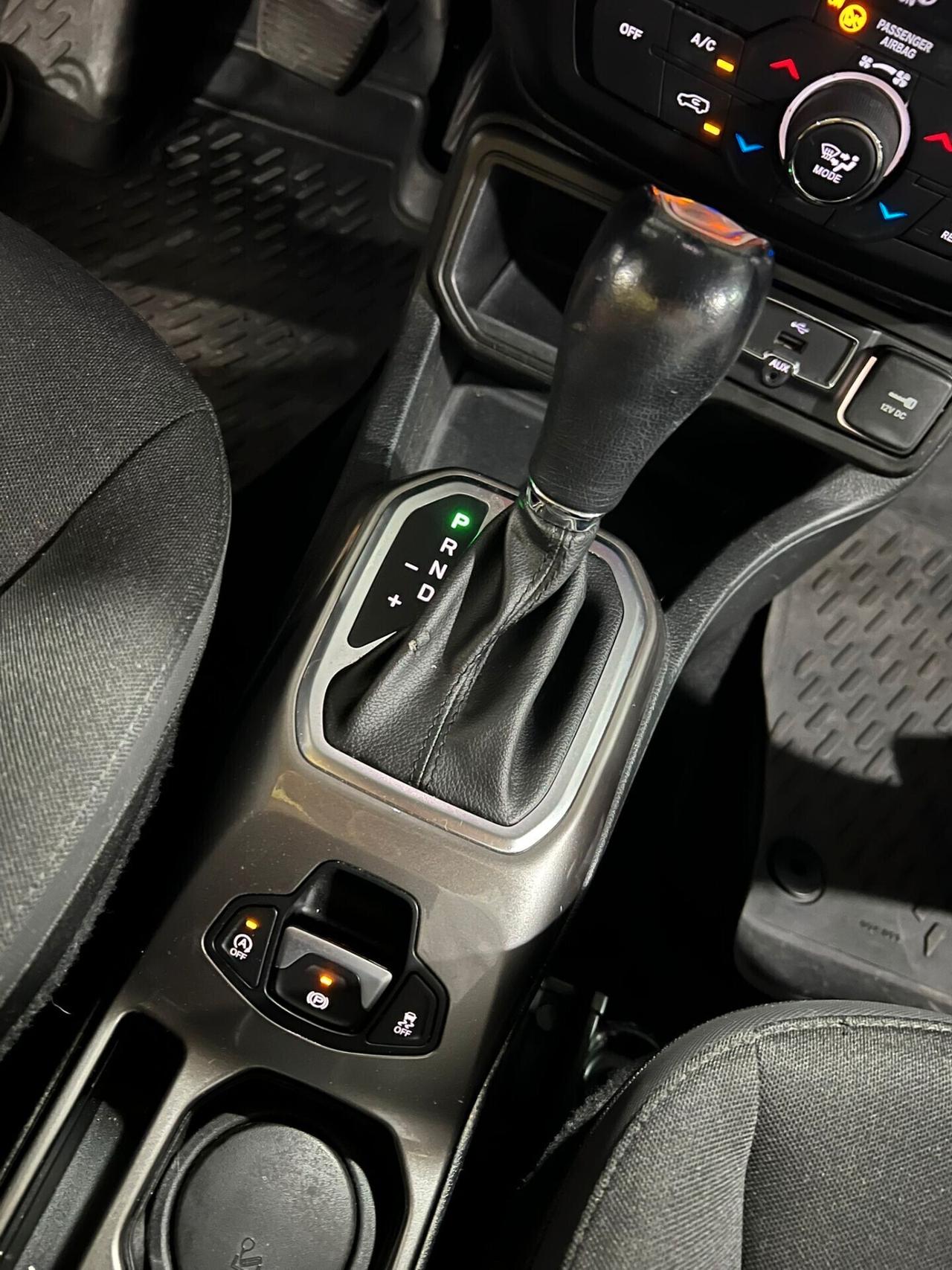 NUOVA JEEP RENEGADE LIMITED BLACK LINE 1.6 MJT 120CV DCT AUTOMATICA - TETTO PANO