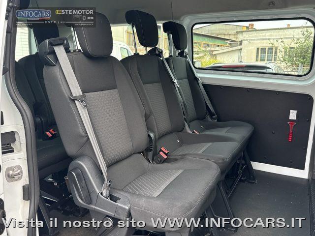 FORD Tourneo Custom 320 2.0 EcoBlue 9 posti Combi Trend + IVA