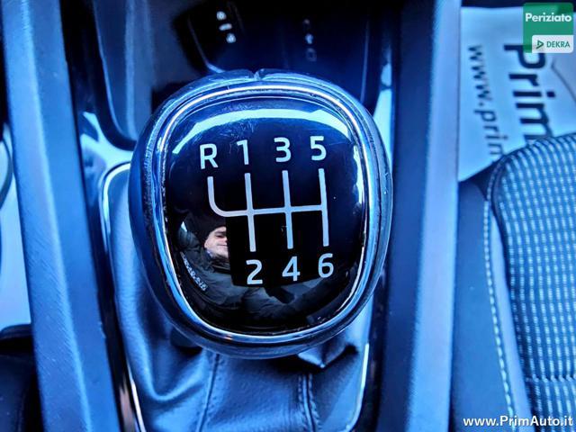 SKODA Octavia 2.0 TDI EVO SCR DSG Wagon Ambition