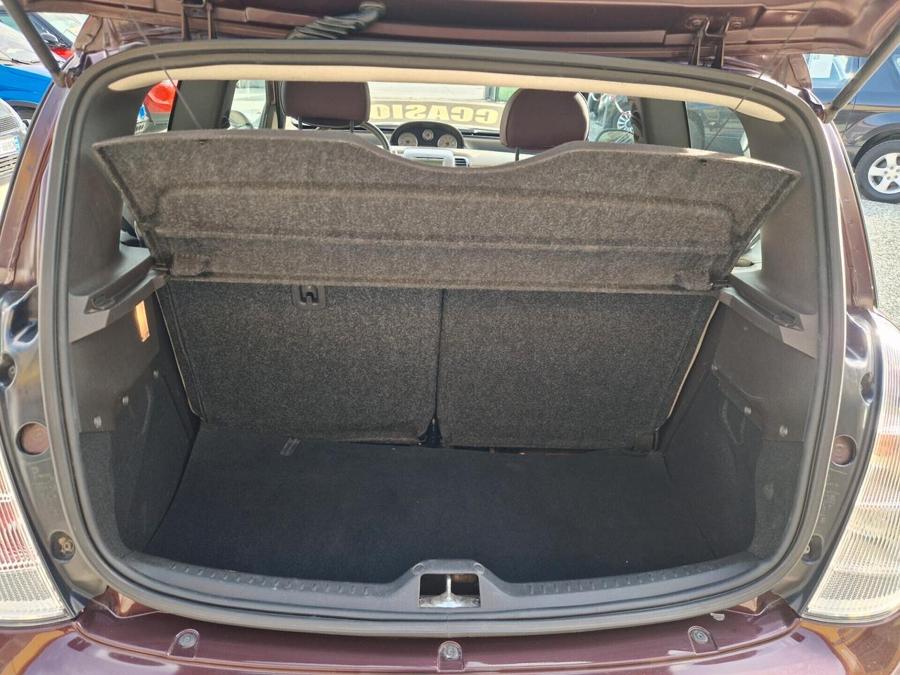 Lancia Ypsilon MJT 1.3 75 CV Prontissima!