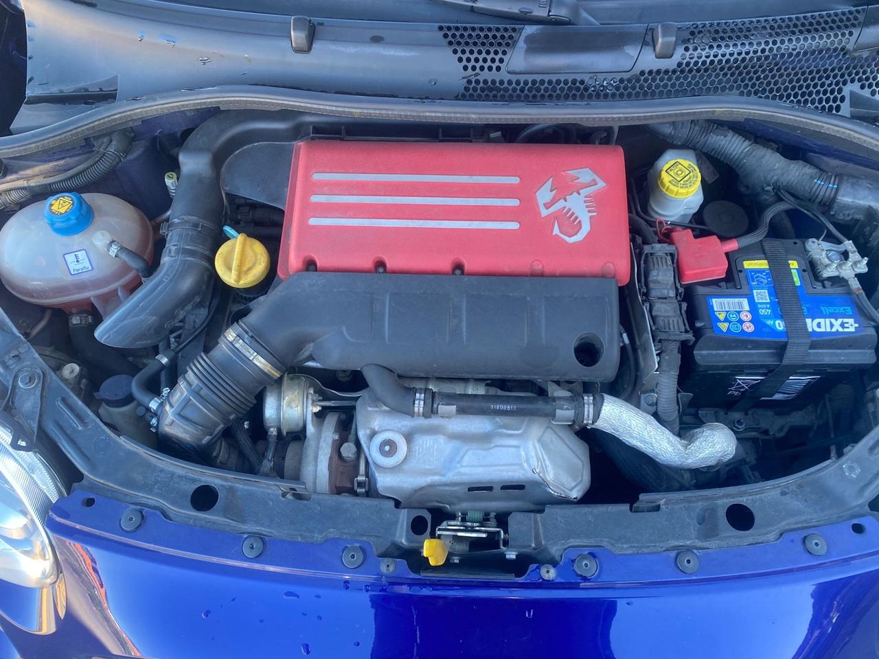 Abarth 595 1.4 Turbo T-Jet 180 CV Competizione