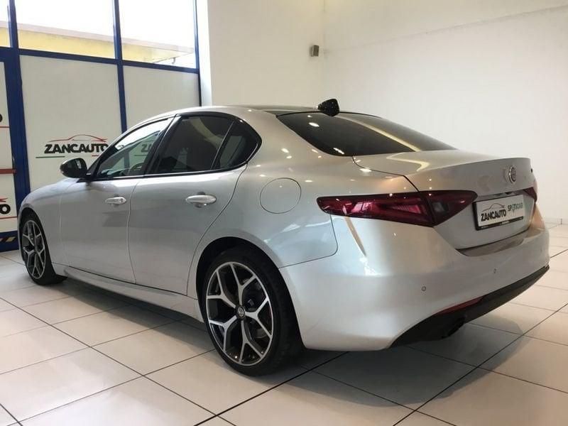 Alfa Romeo Giulia Giulia 2.2 Turbodiesel 160 CV AT8 B-Tech MY19 TETTO
