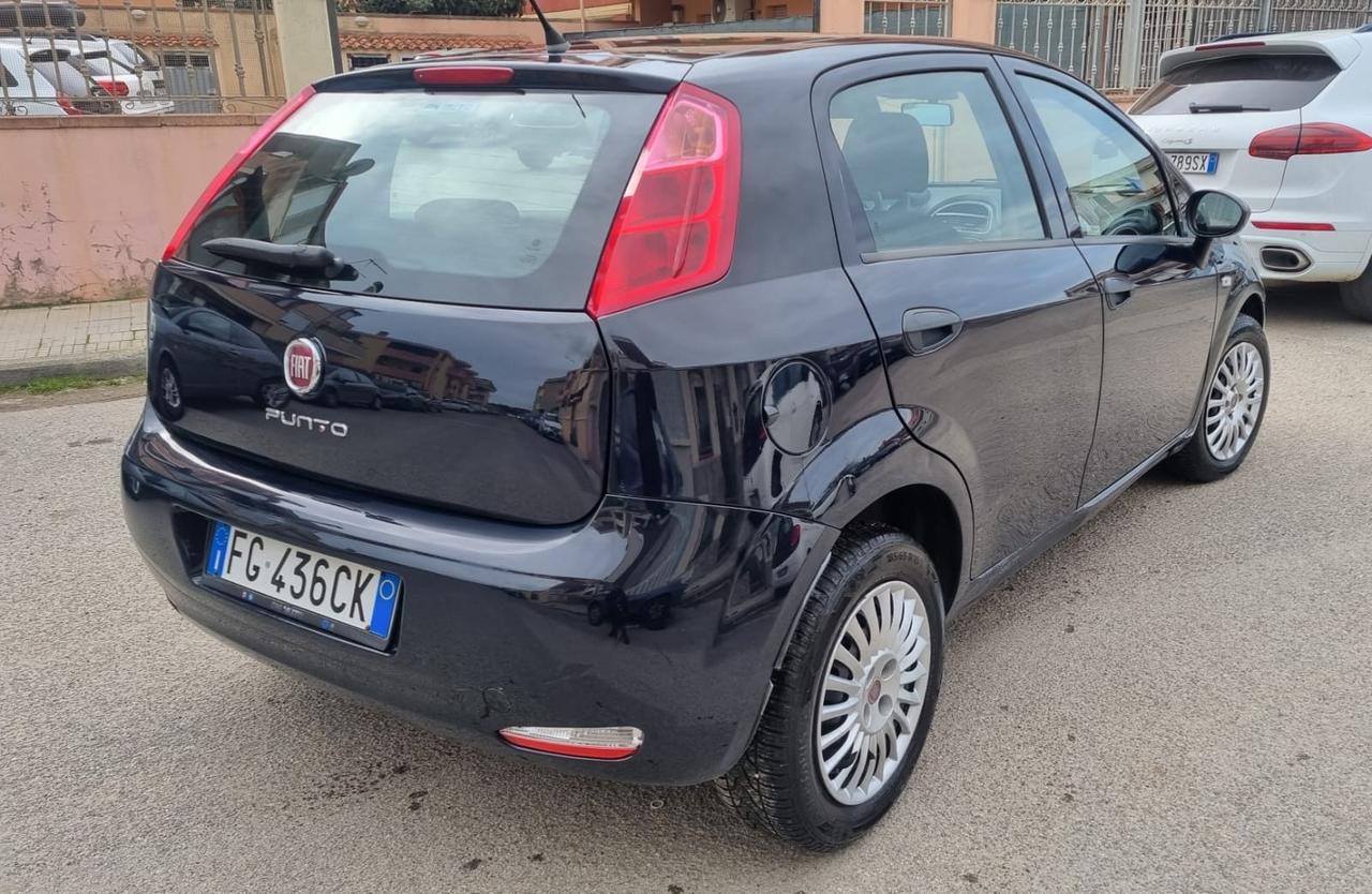 Fiat Punto 1.4 8V 5 porte Easypower Street