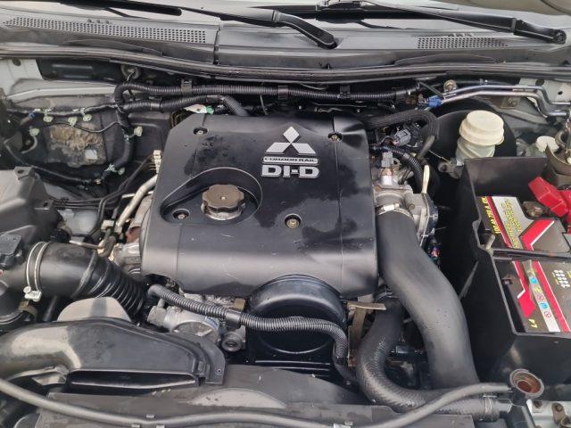 MITSUBISHI L200 2.5 DI-D/136CV Double Cab Invite