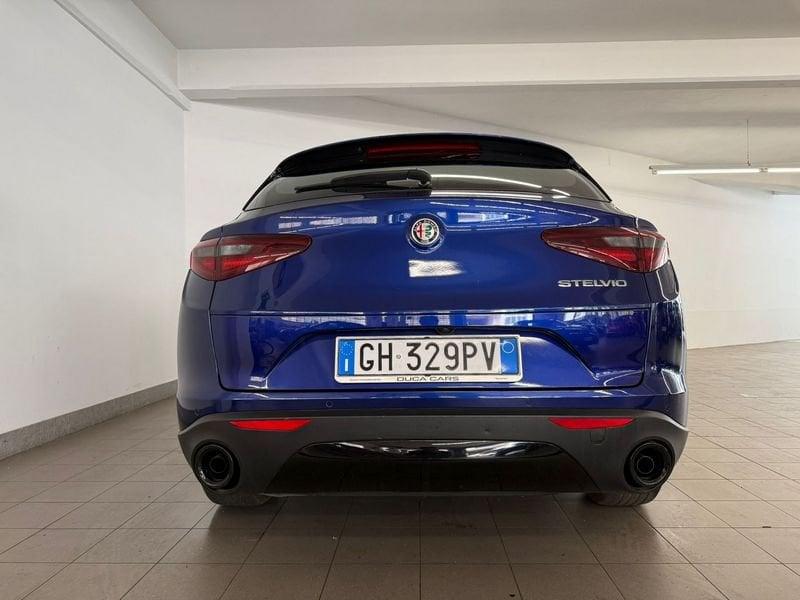 Alfa Romeo Stelvio 2.2 Turbodiesel 160 CV AT8 RWD Super Business