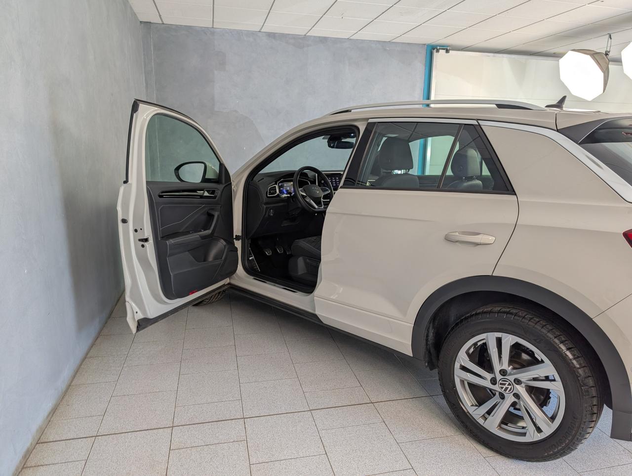 Volkswagen t-roc 1.0 TSI 110cv R-Line