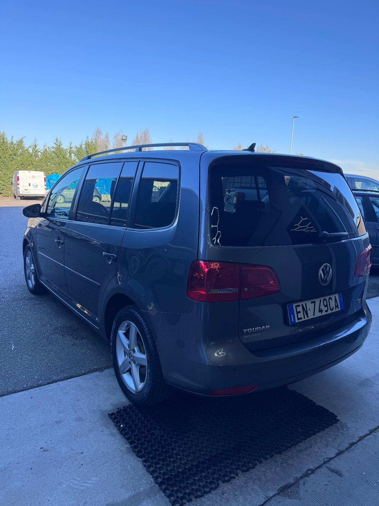 Volkswagen Touran 1.6 TDI 7 posti