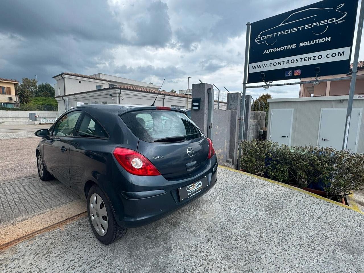 OPEL CORSA CAMBIO AUTOMATICO
