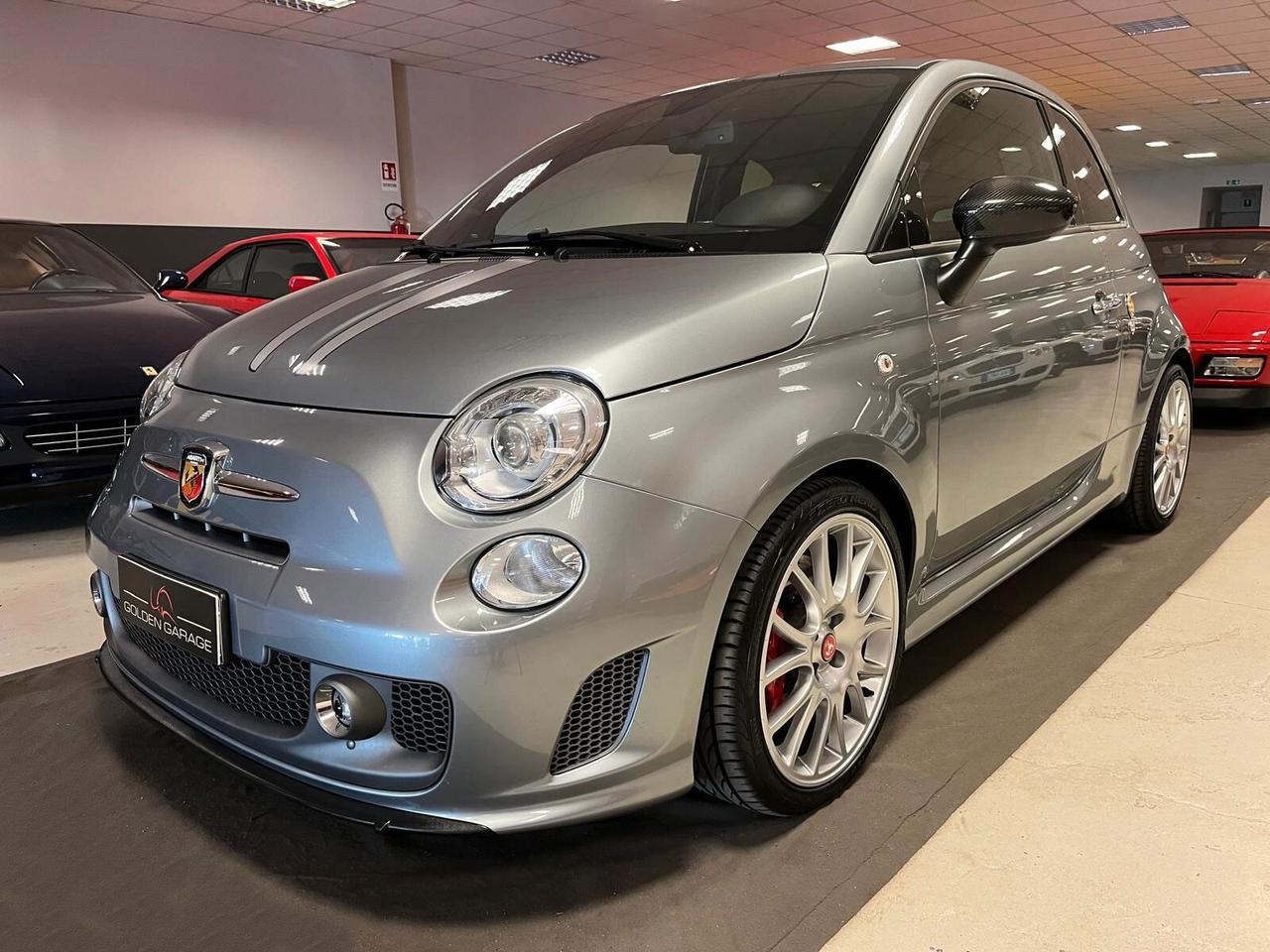 Abarth 500 695 Tributo Ferrari