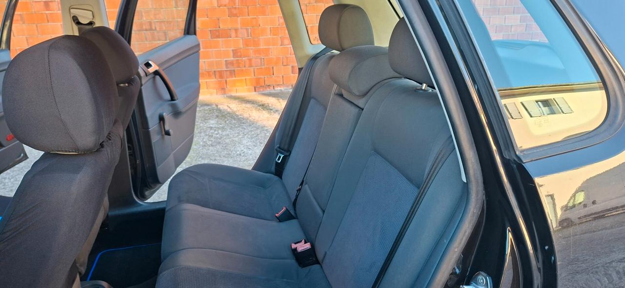 Volkswagen Polo 1.4/80CV 16V 5p. Comfort. BiFuel G