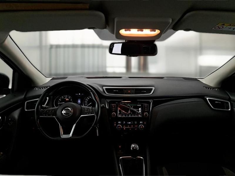 NISSAN QASHQAI 1.3 DIG-T 140 Business