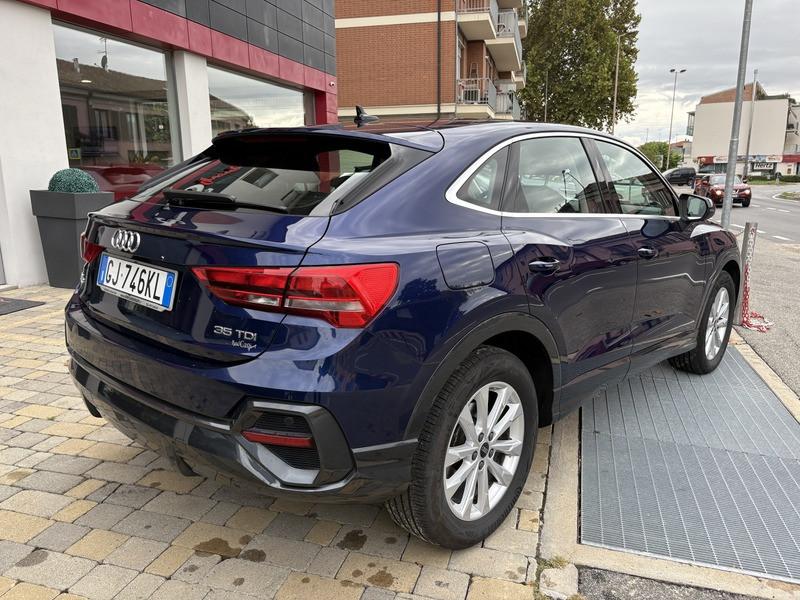 Audi Q3 Sportback Sportback 35 tdi Business s-tronic LED-NAVI-PELLE-18"
