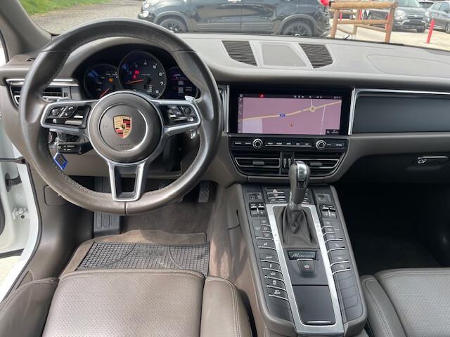 Porsche Macan 2.0