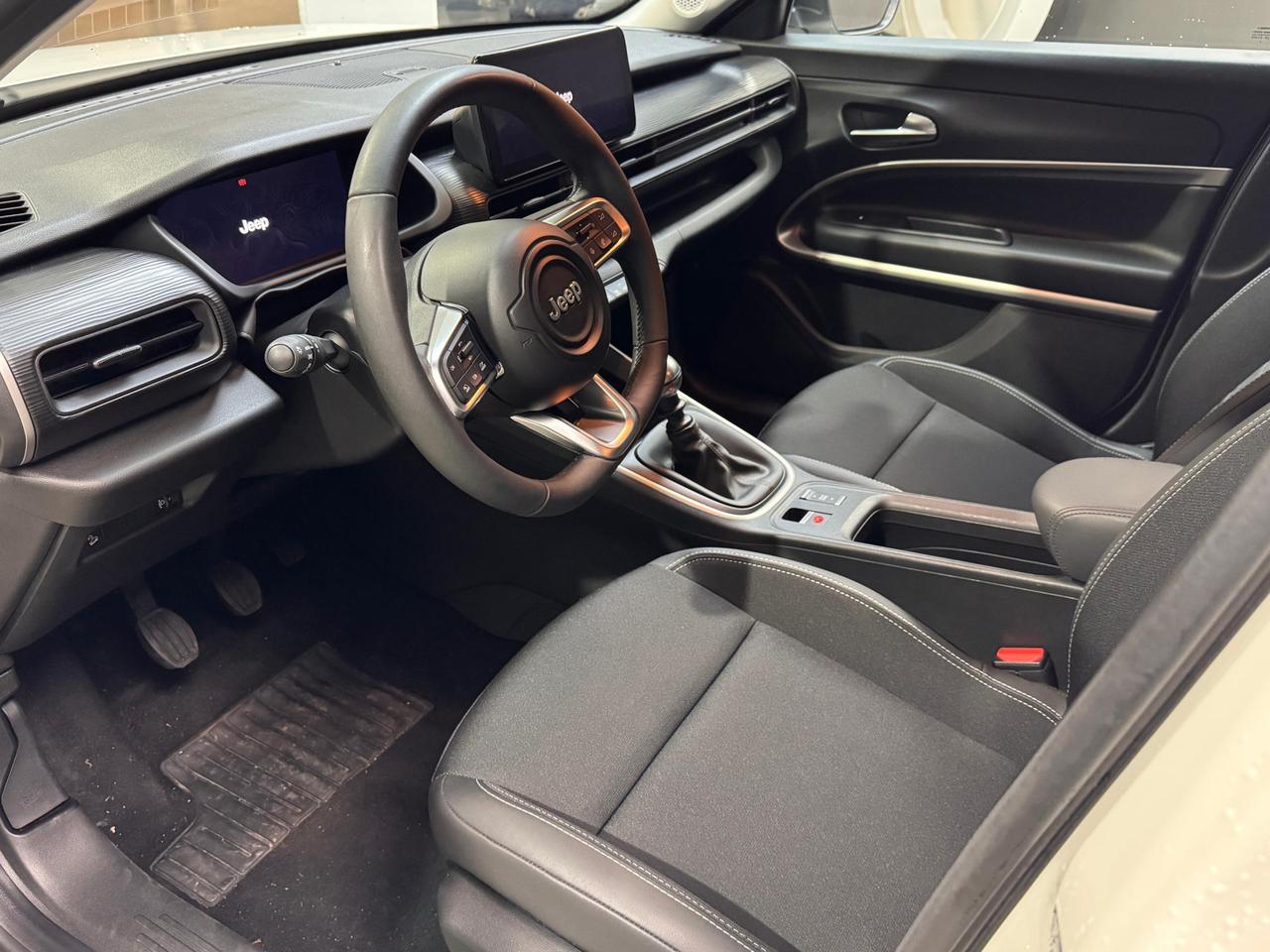 Jeep Avenger 1.2 turbo e-hybrid mhev Altitude fwd 110cv edct6