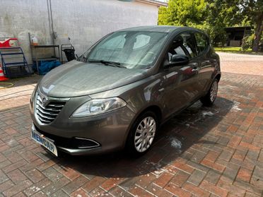 Lancia Ypsilon 1.3 MJT 16V 95 CV 5 porte IDONEA PER NEOPATENTATI UNIPROPRIETARIO PERMUTABILE
