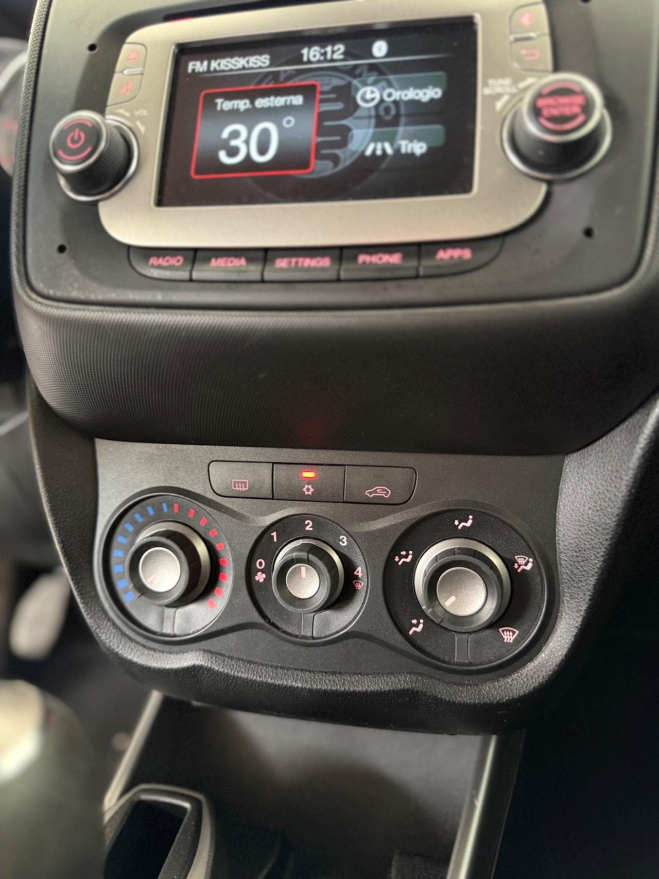 Alfa Romeo MiTo 1.4 78 CV 8V SUPER 06/2017 Neopatentati