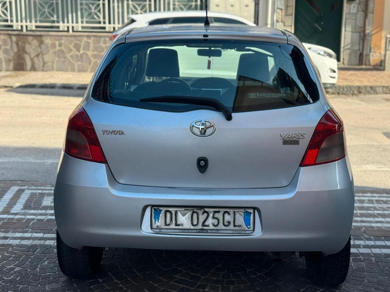 Toyota Yaris 1.3 5 porte Navi