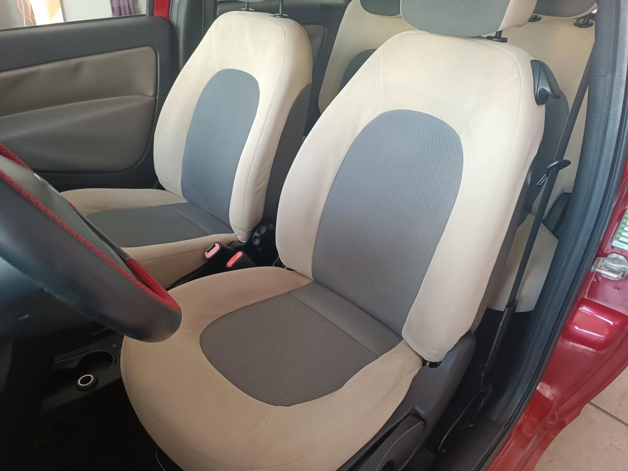 Lancia Ypsilon 1.3 diesel automatica