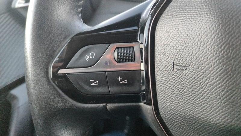 Peugeot 2008 2008 PureTech 100 S&S Allure Pack