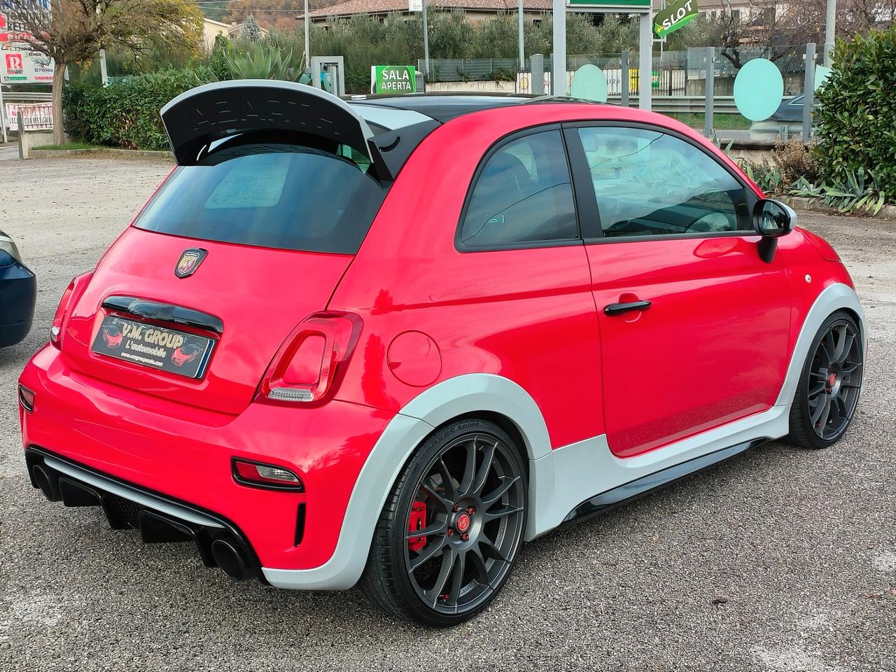 Abarth 695 1.4 Turbo T-Jet Rivale 175 Anniversary