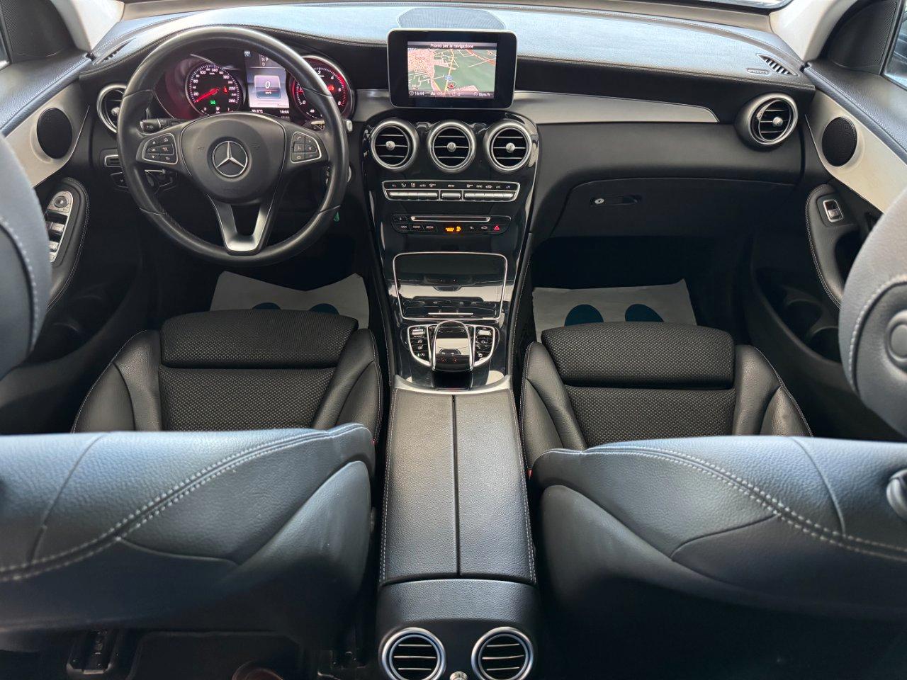 Mercedes GLC SUV GLC 250 d Sport 4matic Tetto Night Uniprop