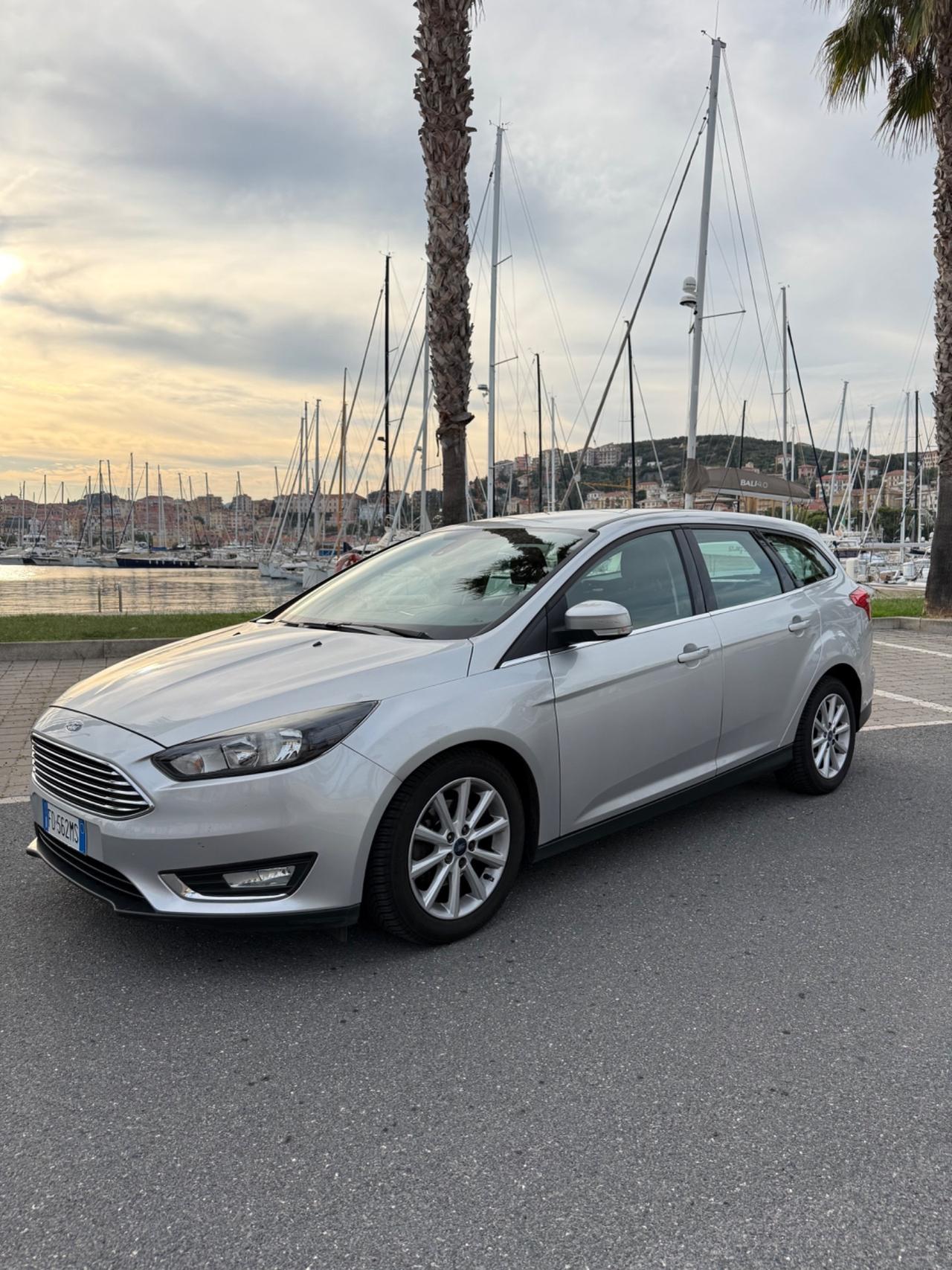 Ford Focus 1.5 TDCi 120 CV Start&Stop Powershift SW Titanium