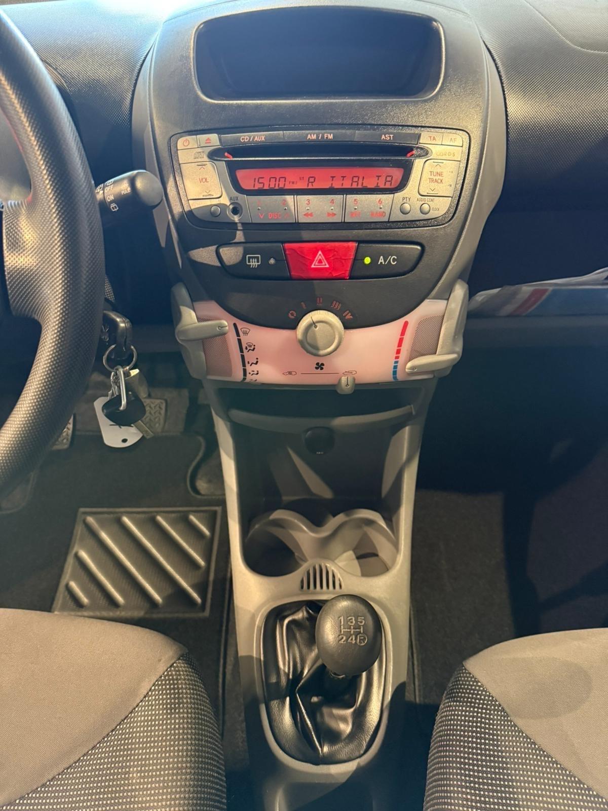 Peugeot 107 1.0 -NEOPATENTATI-UNICO PROPRIETARIO