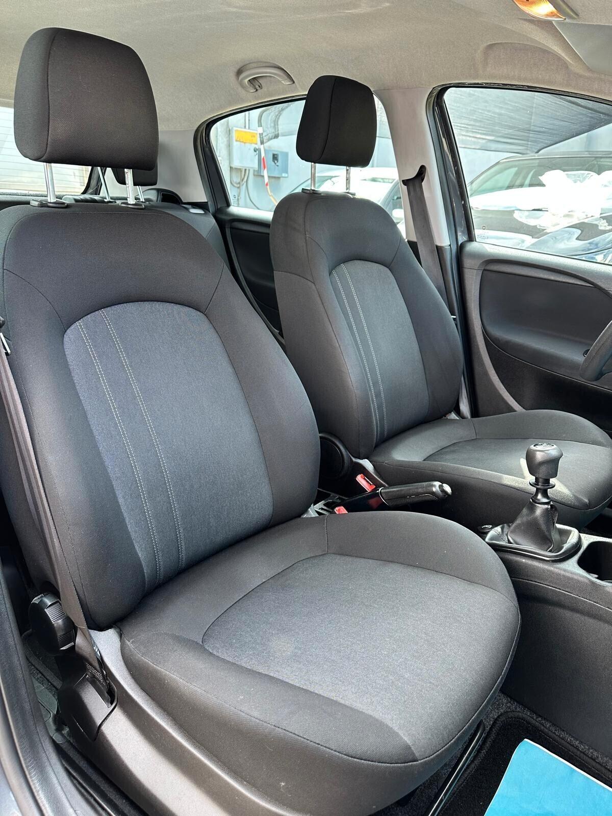 Fiat Punto 1.2 8V 5 porte Street - NeoPatentati