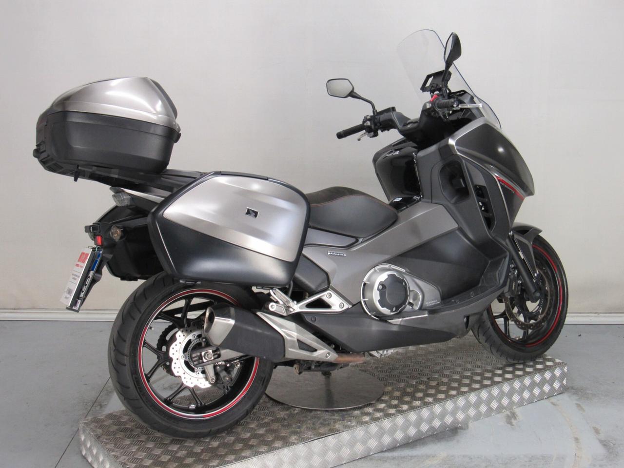 Honda Integra 750 ABS DCT SPORT