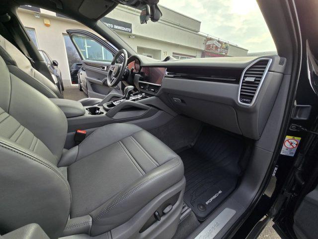 PORSCHE Cayenne Coupé 3.0 V6 UNICO PROP - SERVICE PORSCHE PERMUTE