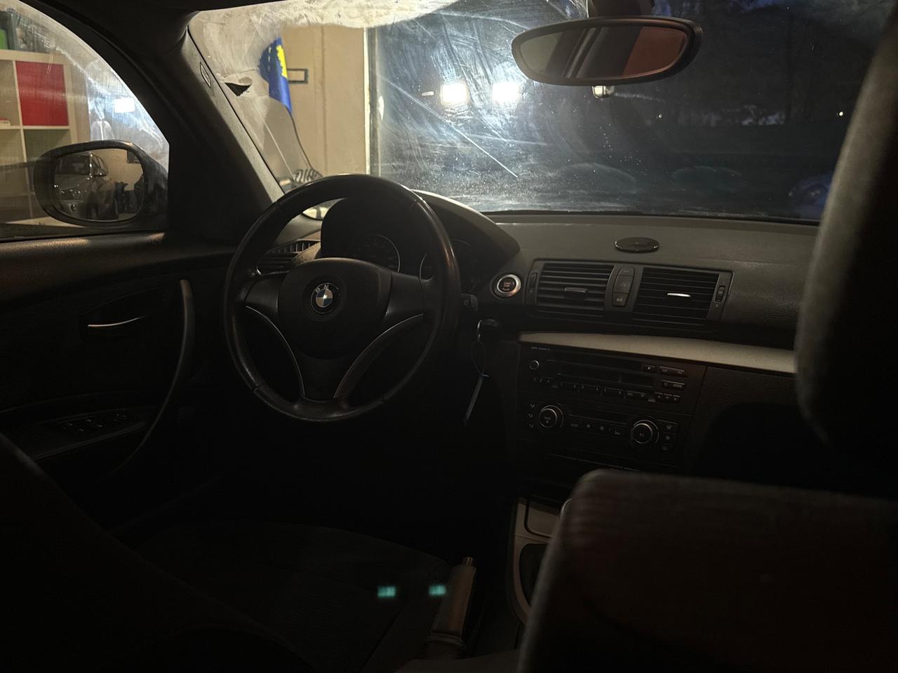 Bmw 118d 2011 NEOPATENTATI