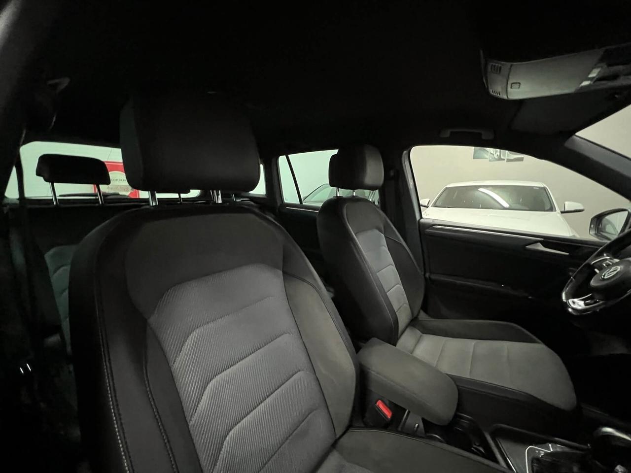 Volkswagen Tiguan 2.0 TDI SCR DSG Executive R-Line BlueMotion Technology
