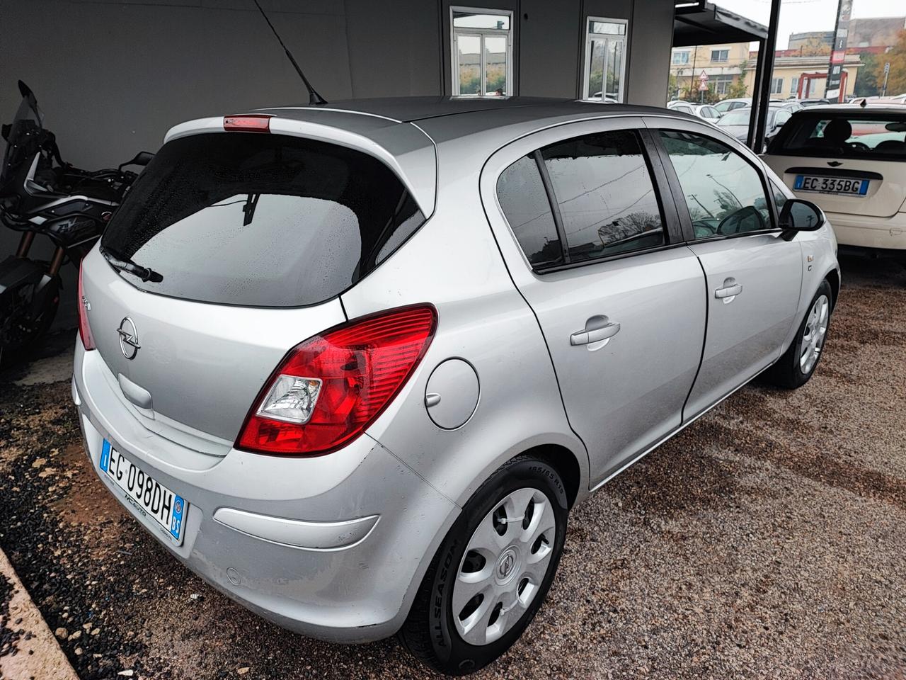 Opel Corsa 1.2 5 porte Edition