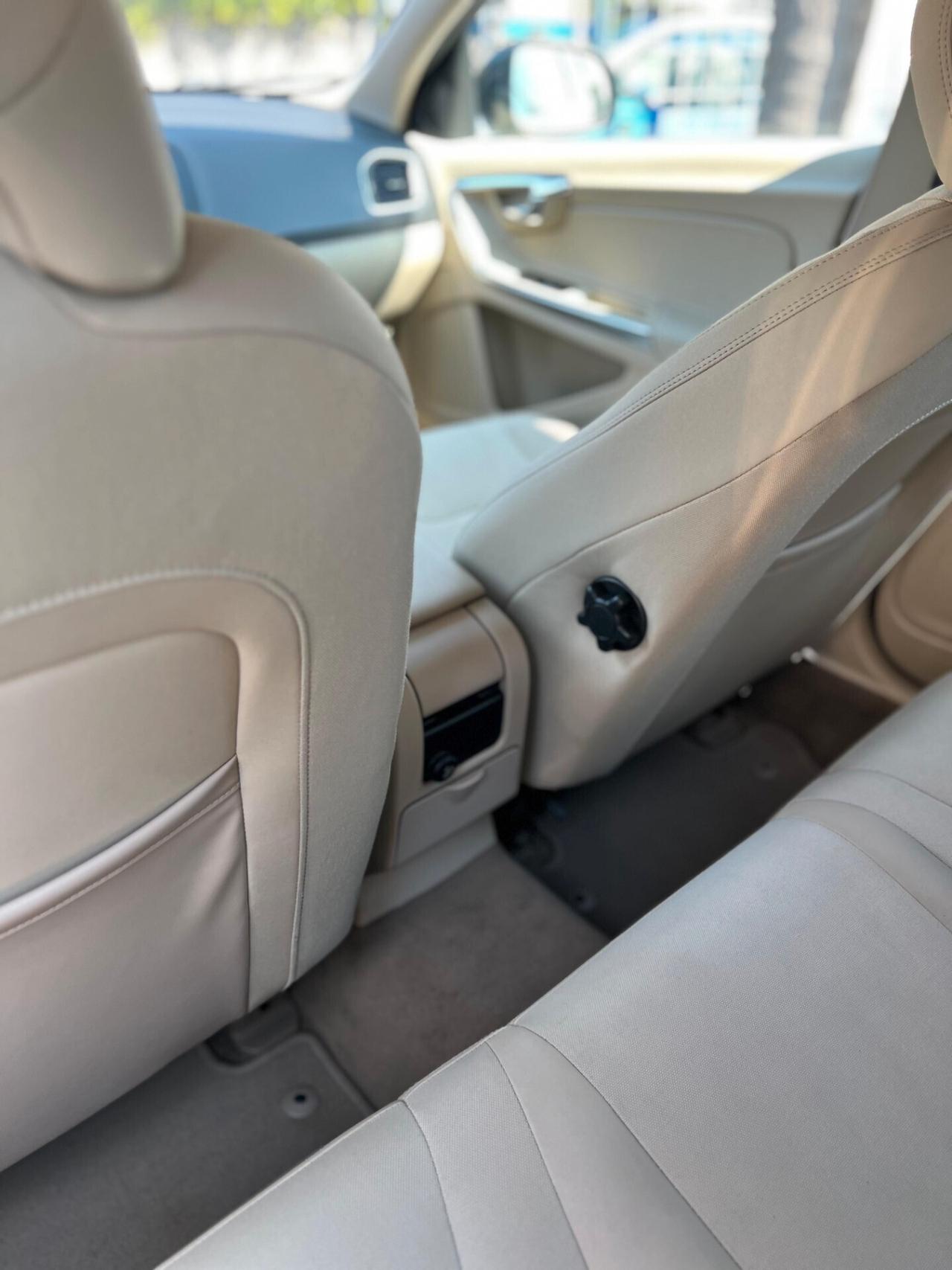 Volvo V60 D3 Geartronic Summum