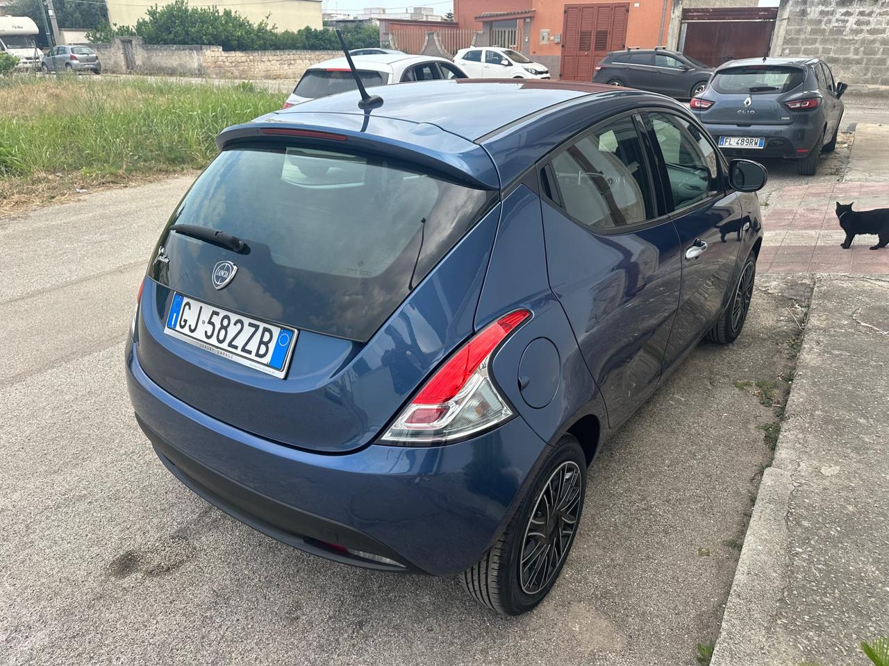 Lancia Ypsilon 1.0 firefly hybrid Silver s&s 70cv PROMO
