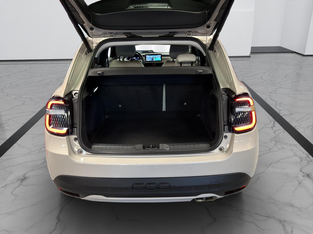 Fiat 600 1.2 hybrid La Prima 145cv auto