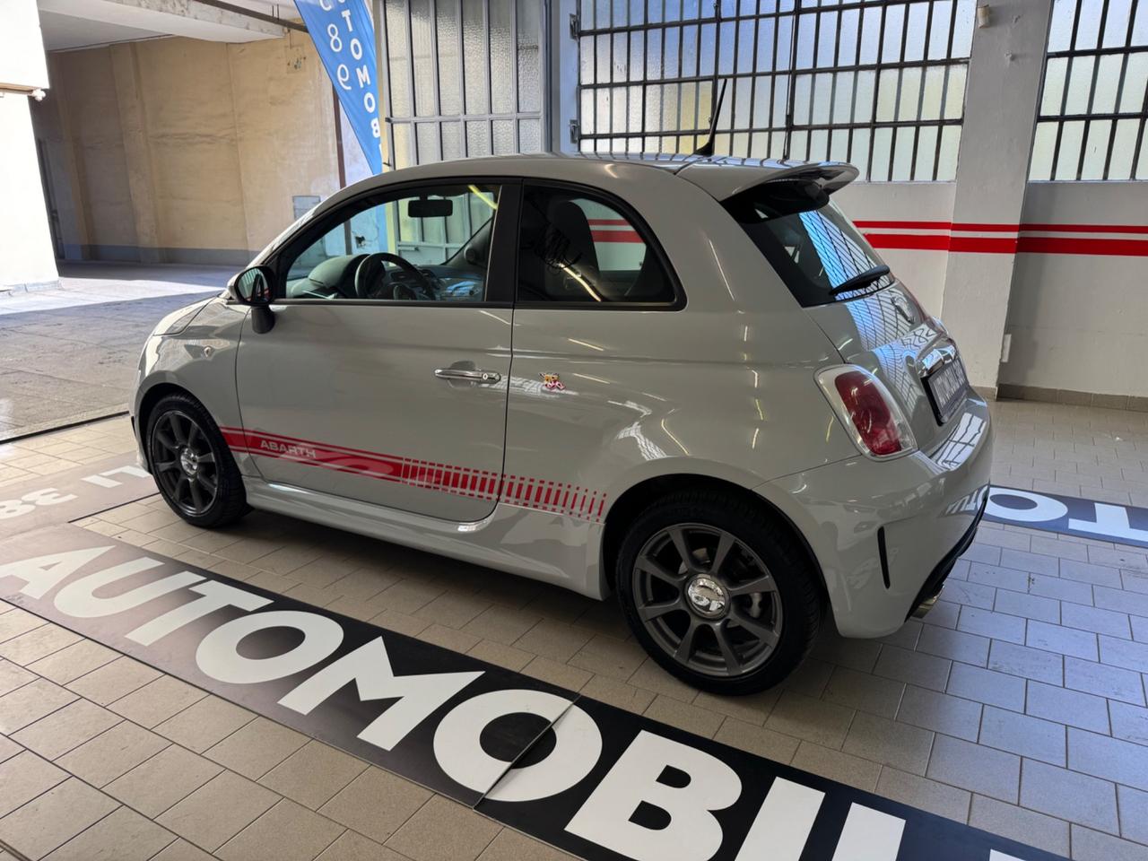Abarth 595 1.4 Turbo T-Jet 140 CV