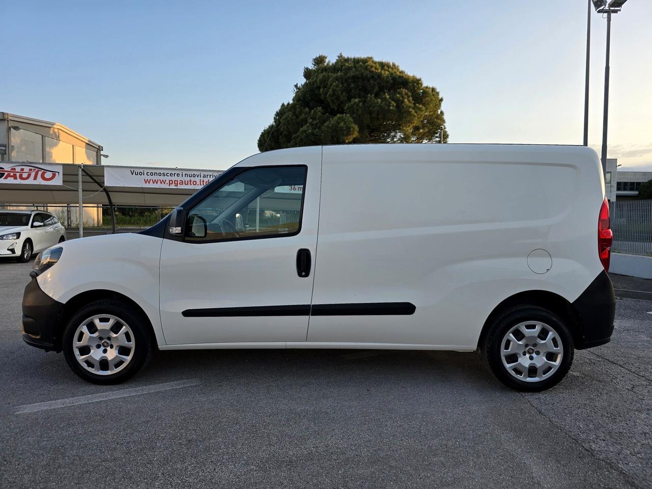 Fiat Doblò Maxi 1.4 Tjet Natural power