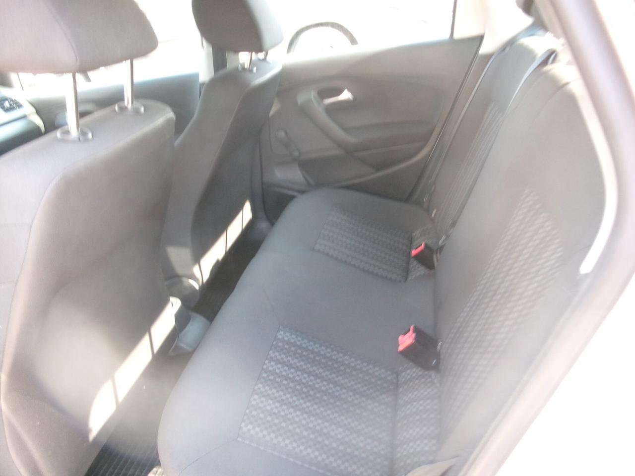 Volkswagen Polo 1.4 TDI 75CV EURO 6B COMFORTLINE 5 PORTE **PERFETTA**