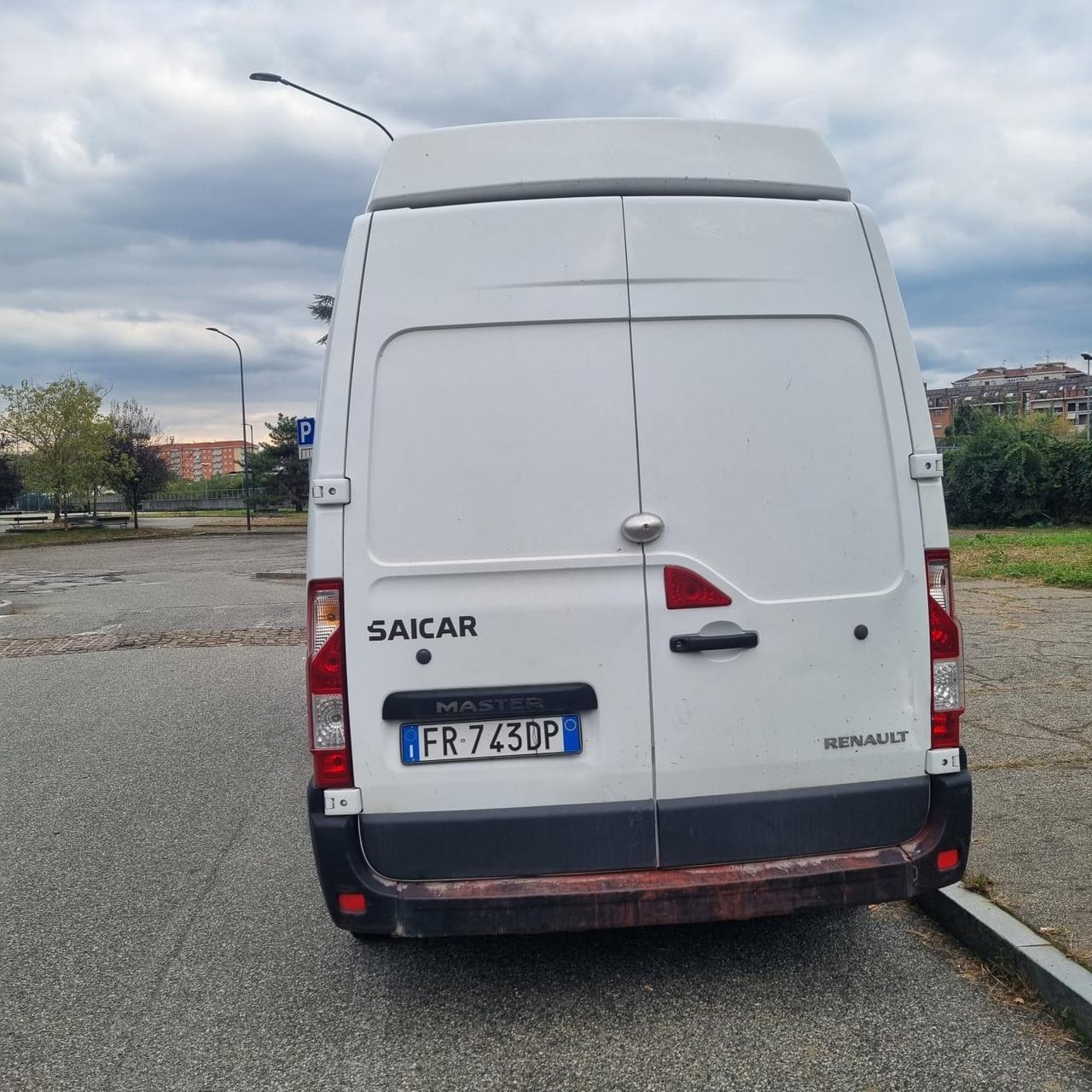 Renault master