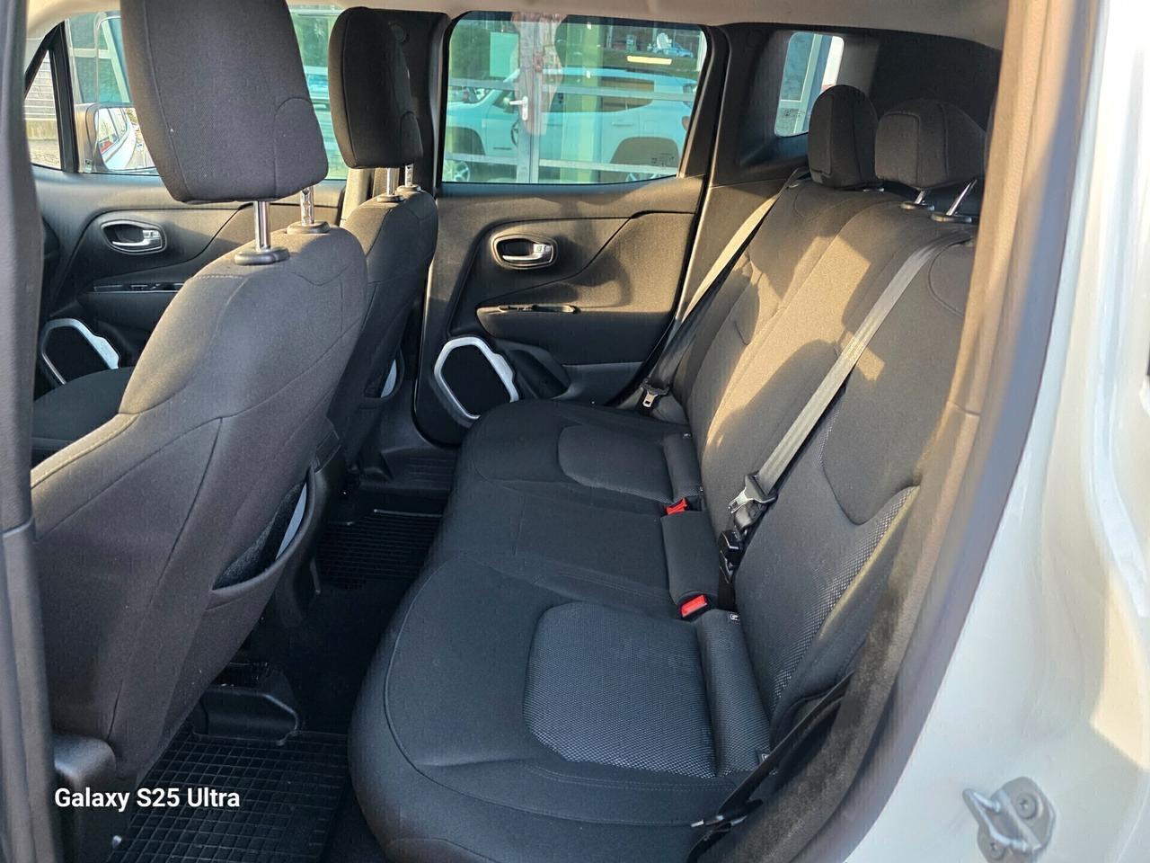 Renegade 2.0 Mjt 4x4 Sport valutiamo usato /scambio