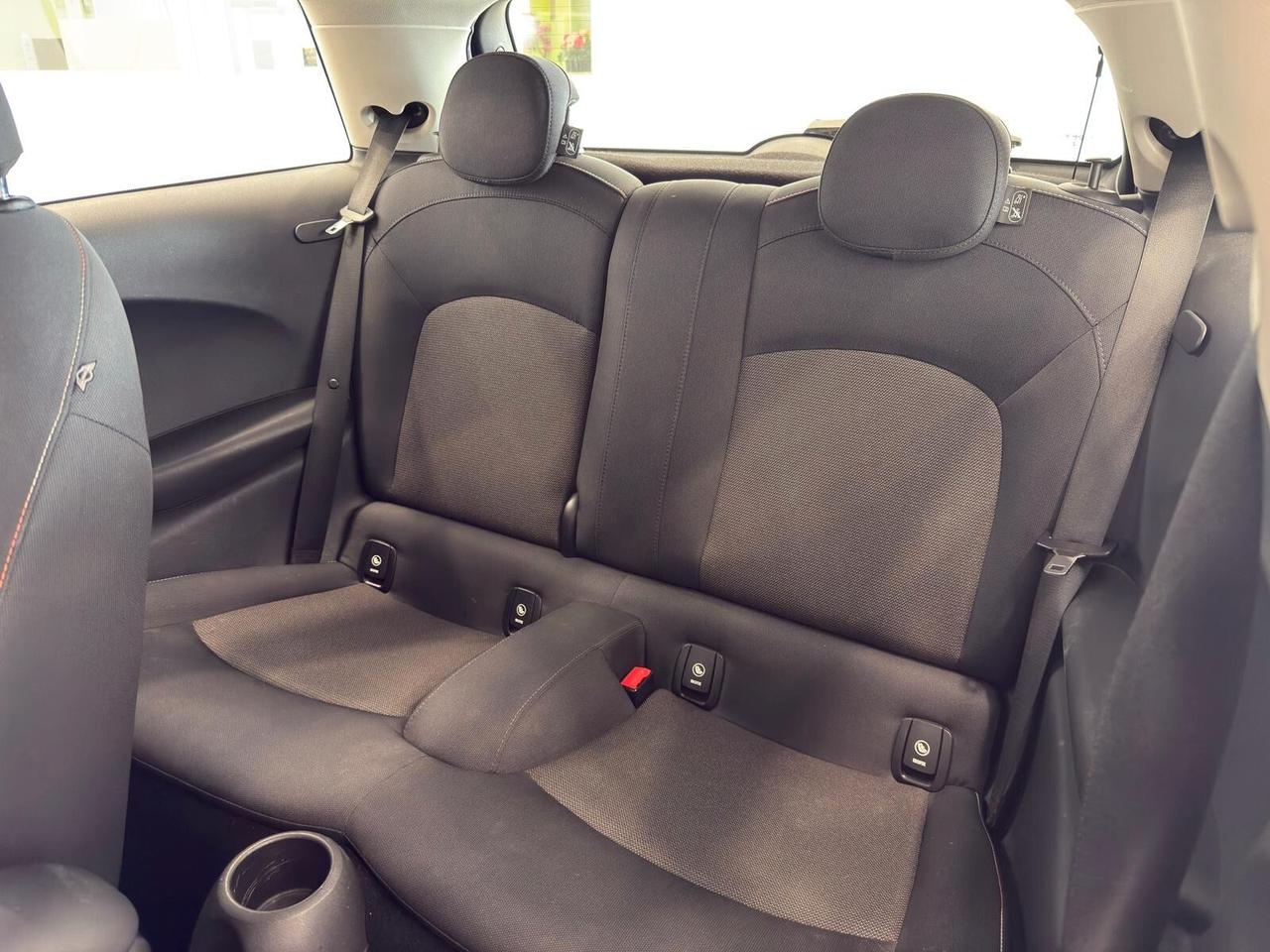 MINI Cooper One D 1.5 95cv EURO 6B OK NEOPATENTATI
