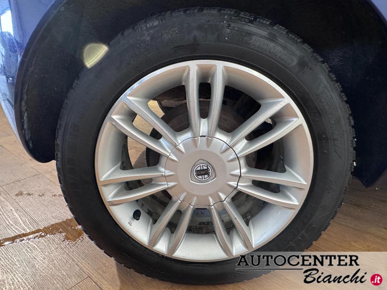 Lancia Ypsilon 3 Porte Ypsilon 1.2 8v