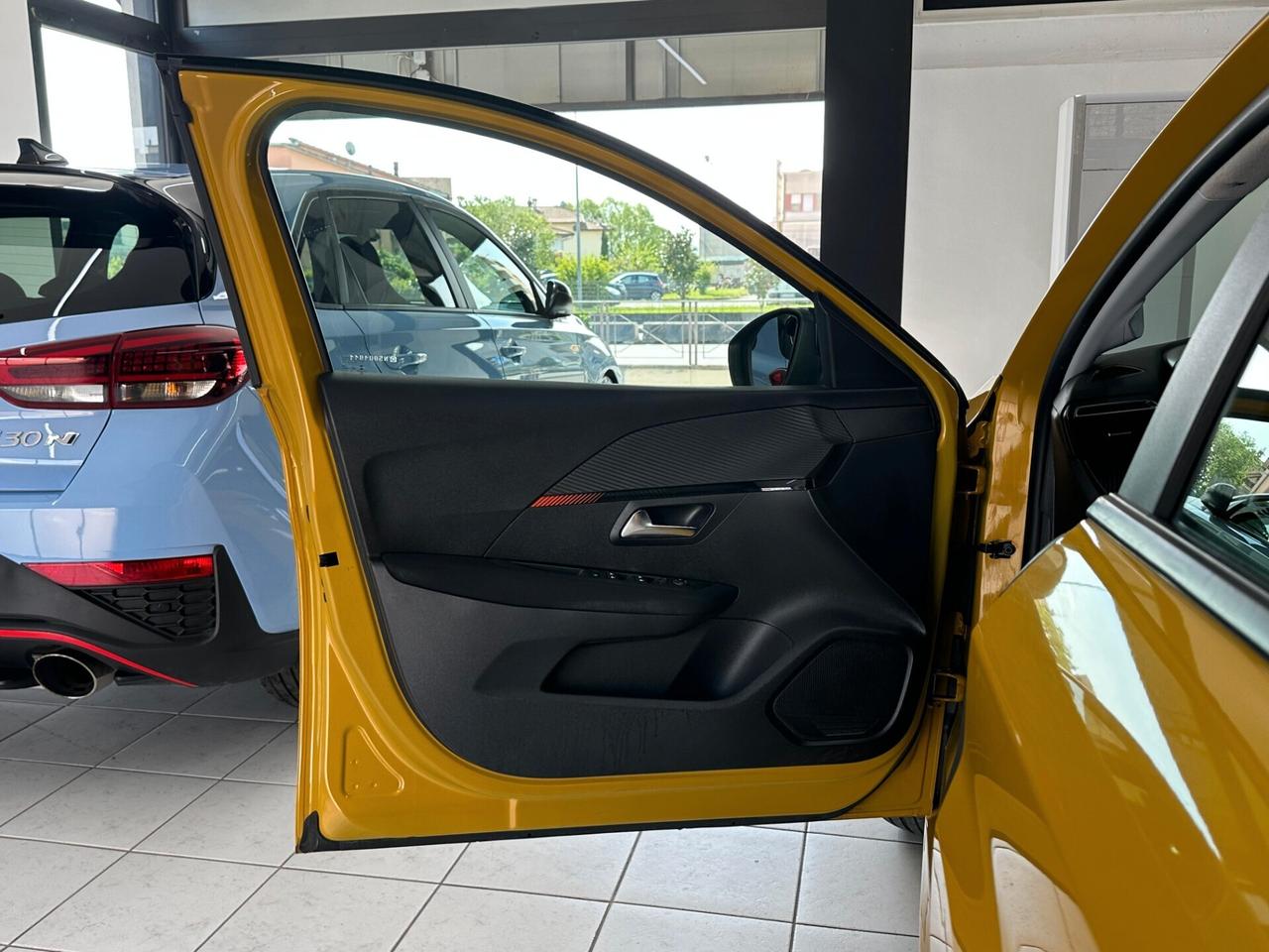 Peugeot 208 1.5 bluehdi Active Pack s -IVA ESPOSTA