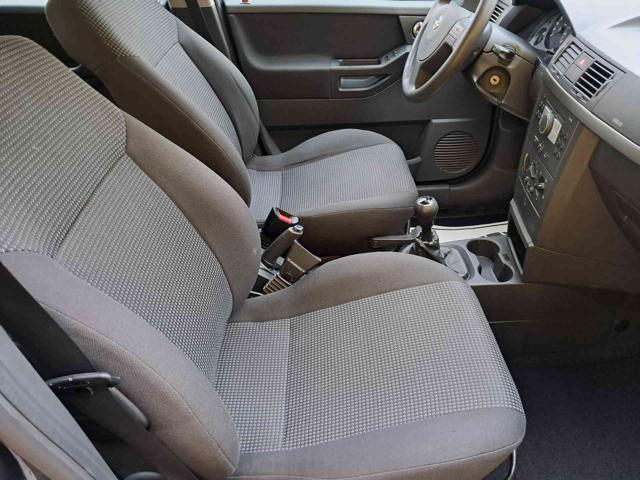 OPEL Meriva 1.4 16V Club ok neopatentati