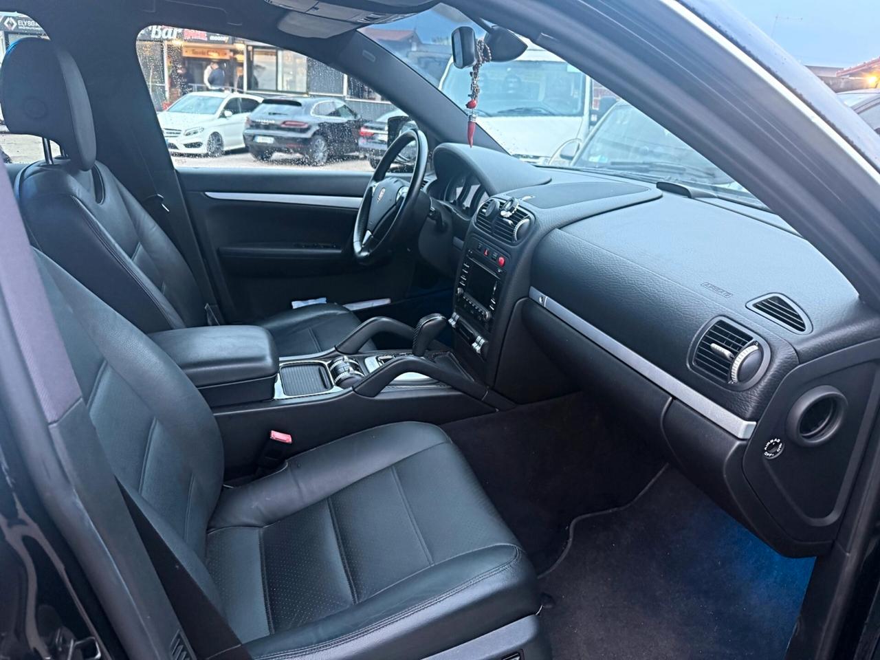 Porsche Cayenne 3.0 Diesel Garanzia 12 Mesi